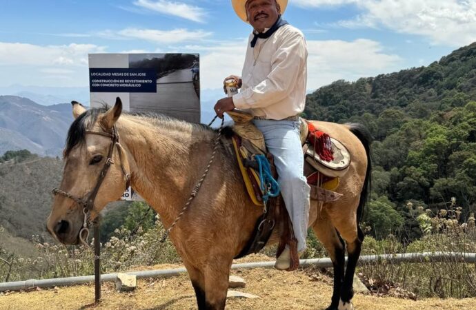 Tradicional Cabalgata y Jaripeo en Honor a San José en Pinal de Amoles.