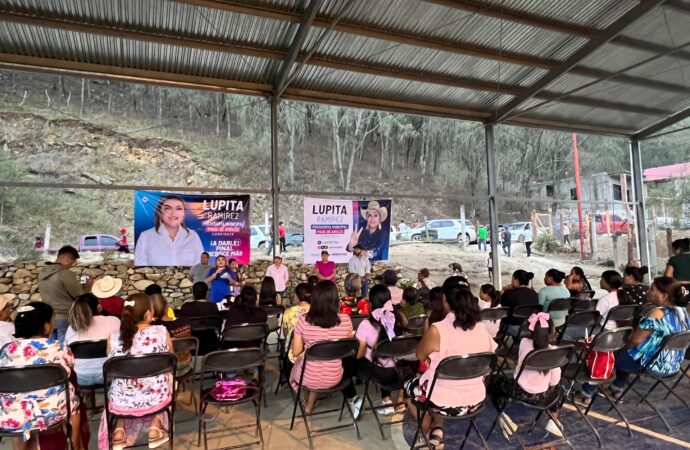 El PAN refrendará su triunfo en Pinal de Amoles”, aseguró Lupita Ramírez Plaza.