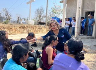 Lupita Ramírez Plaza agradece el apoyo de los habitantes de Pinal de Amoles.